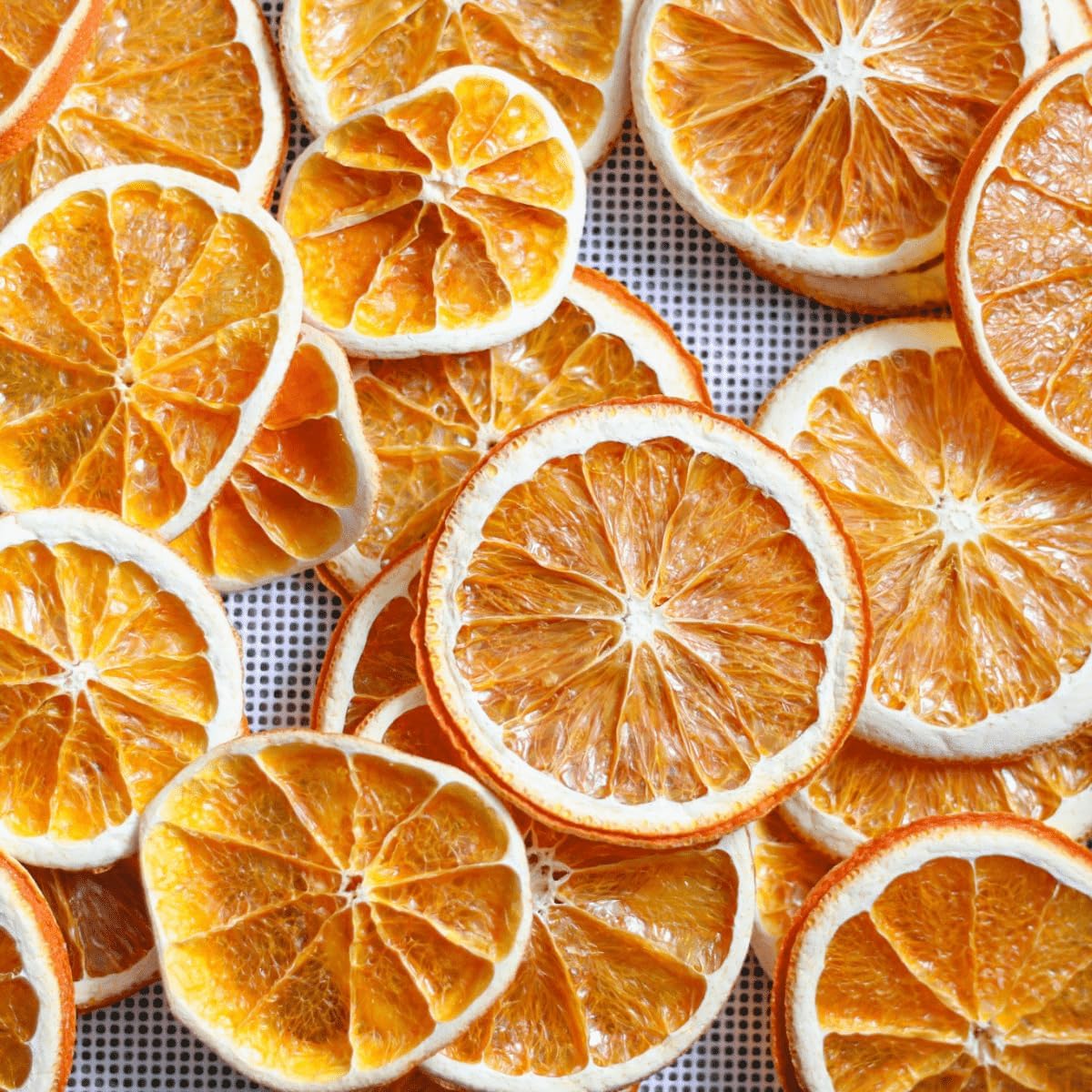 Dehydrated Dried Orange Slices | Orange Wheels | 45 + Servings Approx | 100% Natural No Added Sugars | For Cocktails, Wreath Making, Tea, Cakes, Decoration | Oranges For Cocktails | 3.5 OZ | 100 Grams