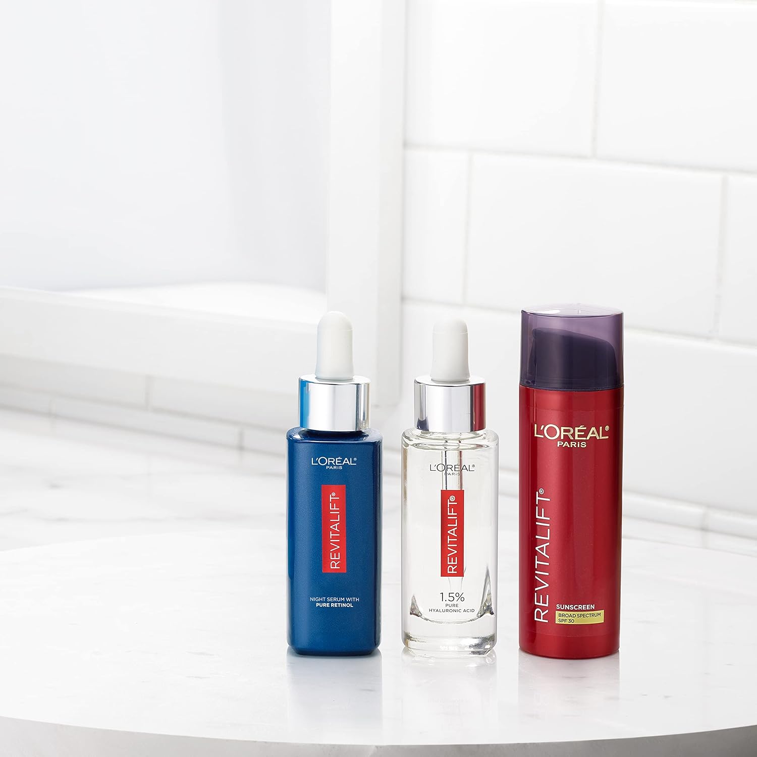 L'OREAL PARIS Skincare Revitalift Triple Power Anti-Aging Face Moisturizer with Pro Retinol, Hyaluronic Acid & Vitamin C to reduce wrinkles, firm and brighten skin, 1.7 Oz - (Packaging May Vary)