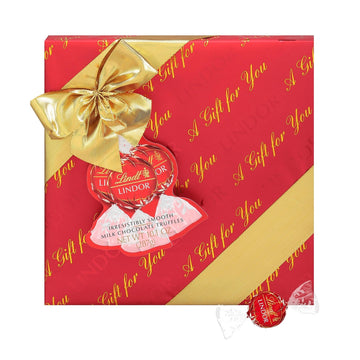 Lindt LINDOR Dark Chocolate Candy Truffles, Dark Chocolate with Smooth, Melting Truffle Center, 25.4 oz., 60 Count